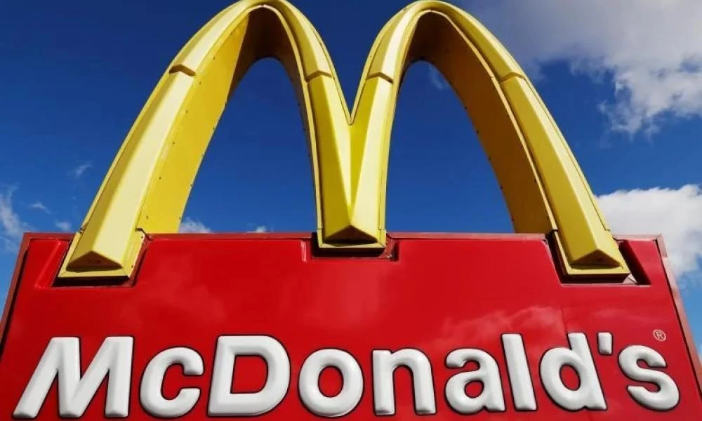 McDonald's: Προσωρινό «λουκέτο» στα 850 καταστήματά της στη Ρωσία
